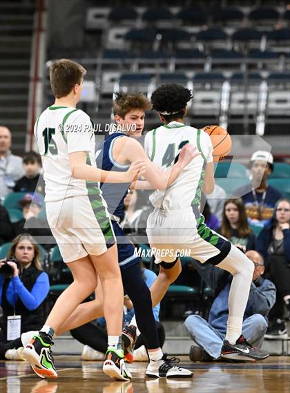 Thumbnail 1 in ThunderRidge vs. Valor Christian (CHSAA 6A State Final) photogallery.