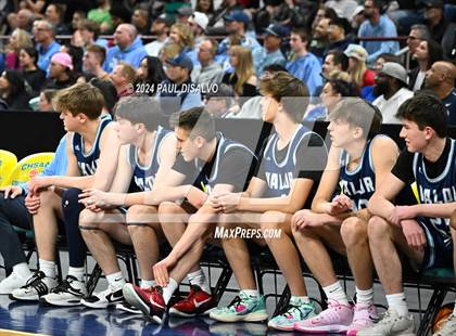 Thumbnail 2 in ThunderRidge vs. Valor Christian (CHSAA 6A State Final) photogallery.