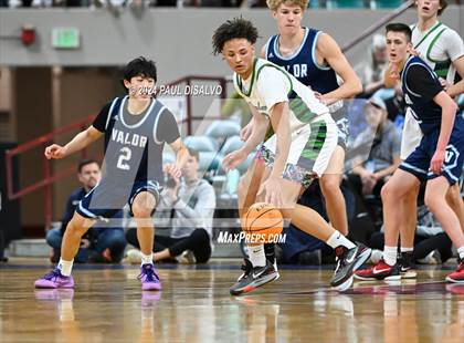 Thumbnail 2 in ThunderRidge vs. Valor Christian (CHSAA 6A State Final) photogallery.