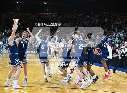 Thumbnail 1 in ThunderRidge vs. Valor Christian (CHSAA 6A State Final) photogallery.