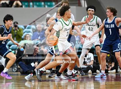 Thumbnail 2 in ThunderRidge vs. Valor Christian (CHSAA 6A State Final) photogallery.