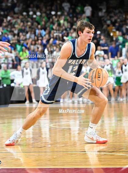 Thumbnail 3 in ThunderRidge vs. Valor Christian (CHSAA 6A State Final) photogallery.