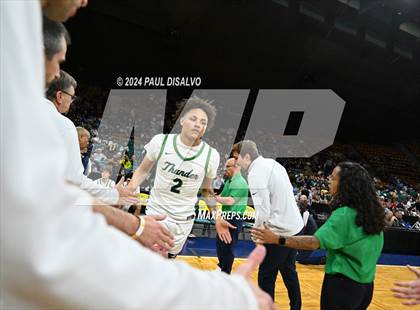 Thumbnail 3 in ThunderRidge vs. Valor Christian (CHSAA 6A State Final) photogallery.