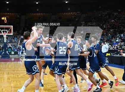 Thumbnail 1 in ThunderRidge vs. Valor Christian (CHSAA 6A State Final) photogallery.