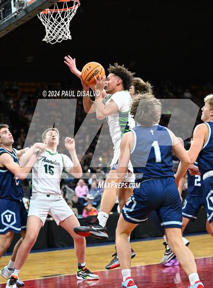 Thumbnail 1 in ThunderRidge vs. Valor Christian (CHSAA 6A State Final) photogallery.