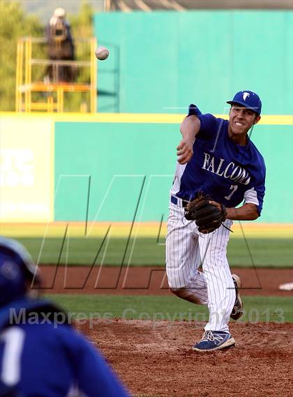Thumbnail 2 in North Penn vs. Lower Dauphin (PIAA Class AAAA Final) photogallery.
