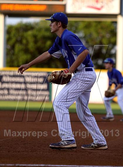 Thumbnail 1 in North Penn vs. Lower Dauphin (PIAA Class AAAA Final) photogallery.