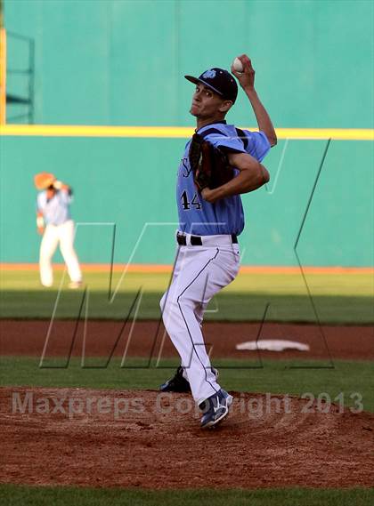 Thumbnail 2 in North Penn vs. Lower Dauphin (PIAA Class AAAA Final) photogallery.