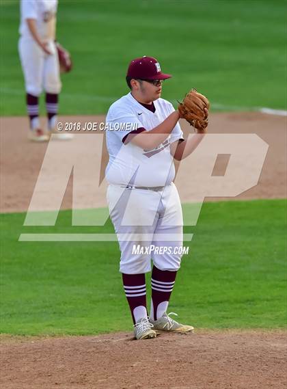 Thumbnail 2 in Lee [Robert E.] vs Highlands (South San Baseball Tournament) photogallery.