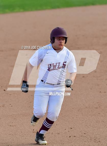 Thumbnail 3 in Lee [Robert E.] vs Highlands (South San Baseball Tournament) photogallery.