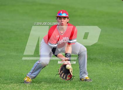Thumbnail 3 in Lee [Robert E.] vs Highlands (South San Baseball Tournament) photogallery.