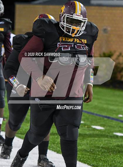 Thumbnail 1 in Abbeville vs. Marion (SCHSL Class AA Final)  photogallery.