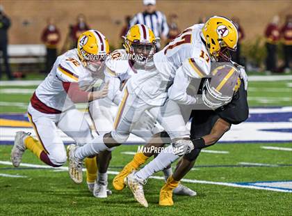 Thumbnail 3 in Abbeville vs. Marion (SCHSL Class AA Final)  photogallery.