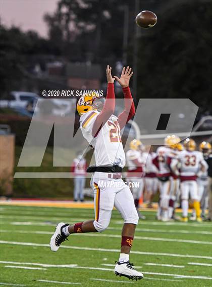 Thumbnail 2 in Abbeville vs. Marion (SCHSL Class AA Final)  photogallery.