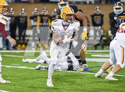 Thumbnail 1 in Abbeville vs. Marion (SCHSL Class AA Final)  photogallery.