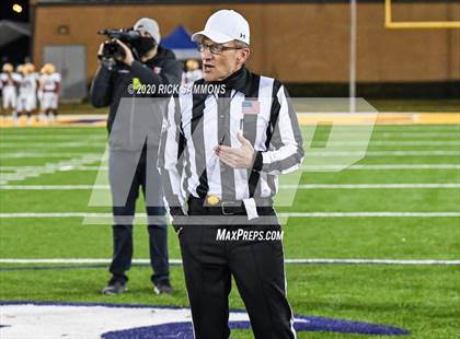 Thumbnail 2 in Abbeville vs. Marion (SCHSL Class AA Final)  photogallery.