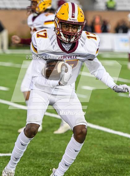 Thumbnail 3 in Abbeville vs. Marion (SCHSL Class AA Final)  photogallery.