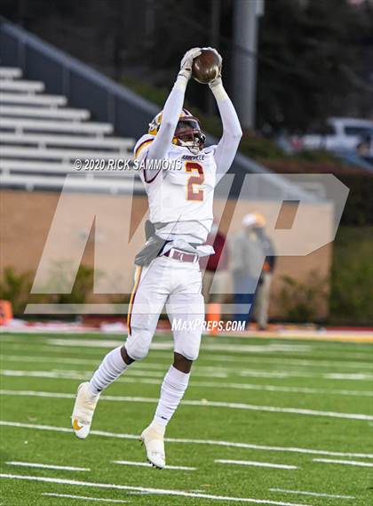 Thumbnail 1 in Abbeville vs. Marion (SCHSL Class AA Final)  photogallery.