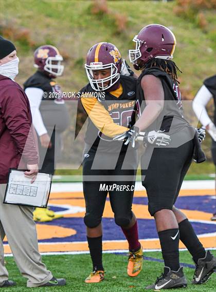 Thumbnail 3 in Abbeville vs. Marion (SCHSL Class AA Final)  photogallery.