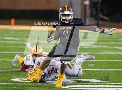 Thumbnail 2 in Abbeville vs. Marion (SCHSL Class AA Final)  photogallery.