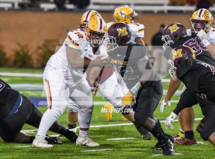 Thumbnail 2 in Abbeville vs. Marion (SCHSL Class AA Final)  photogallery.