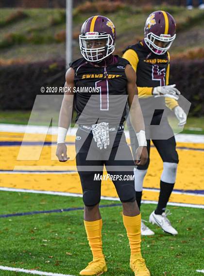 Thumbnail 2 in Abbeville vs. Marion (SCHSL Class AA Final)  photogallery.