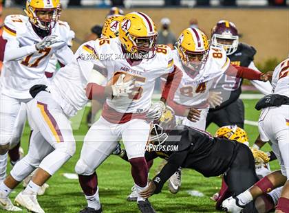 Thumbnail 3 in Abbeville vs. Marion (SCHSL Class AA Final)  photogallery.