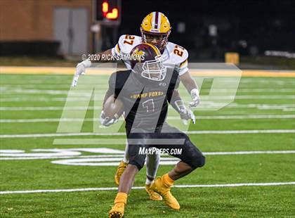 Thumbnail 2 in Abbeville vs. Marion (SCHSL Class AA Final)  photogallery.