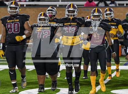 Thumbnail 3 in Abbeville vs. Marion (SCHSL Class AA Final)  photogallery.