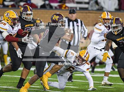 Thumbnail 1 in Abbeville vs. Marion (SCHSL Class AA Final)  photogallery.