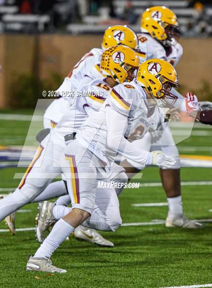 Thumbnail 3 in Abbeville vs. Marion (SCHSL Class AA Final)  photogallery.