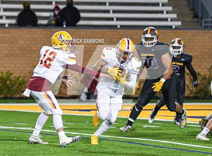Thumbnail 1 in Abbeville vs. Marion (SCHSL Class AA Final)  photogallery.