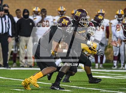 Thumbnail 1 in Abbeville vs. Marion (SCHSL Class AA Final)  photogallery.