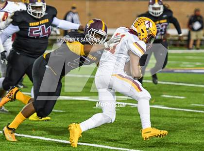 Thumbnail 3 in Abbeville vs. Marion (SCHSL Class AA Final)  photogallery.