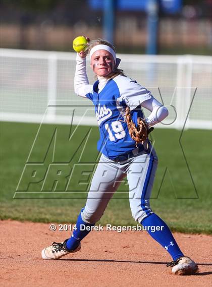 Thumbnail 2 in Broomfield vs Grandview (CHSAA 5A Semifinal Playoff) photogallery.