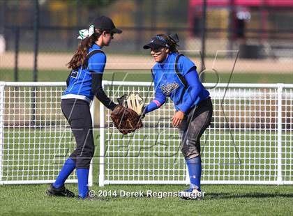 Thumbnail 2 in Broomfield vs Grandview (CHSAA 5A Semifinal Playoff) photogallery.