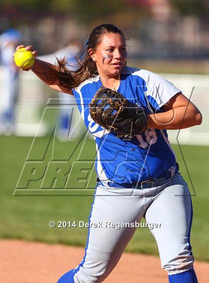Thumbnail 1 in Broomfield vs Grandview (CHSAA 5A Semifinal Playoff) photogallery.