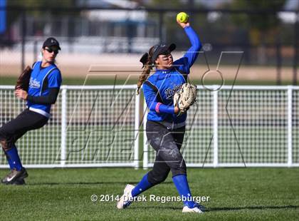 Thumbnail 3 in Broomfield vs Grandview (CHSAA 5A Semifinal Playoff) photogallery.