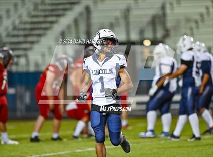 Thumbnail 3 in Lincoln vs Arvada photogallery.