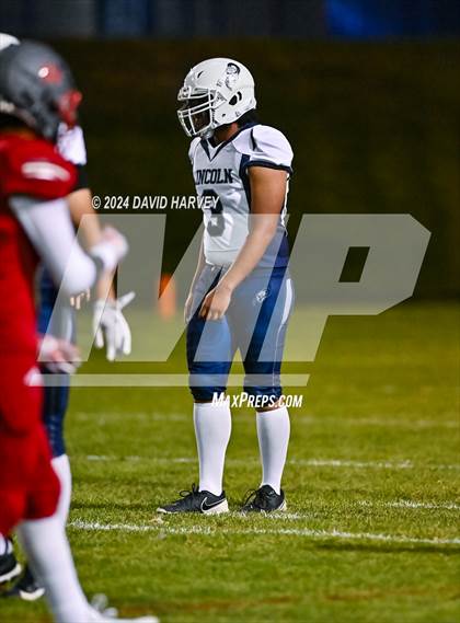 Thumbnail 2 in Lincoln vs Arvada photogallery.