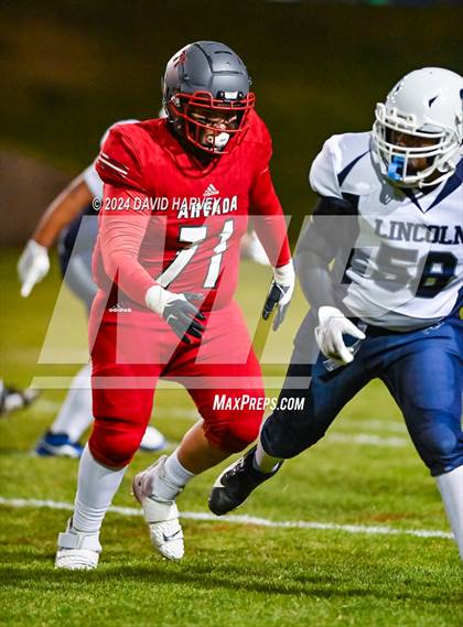 Thumbnail 3 in Lincoln vs Arvada photogallery.