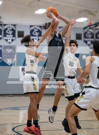 Thumbnail 1 in Victory Christian Academy vs. Madison (Regional JMHS Rumble) photogallery.