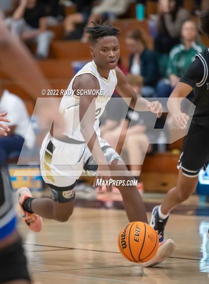 Thumbnail 2 in Victory Christian Academy vs. Madison (Regional JMHS Rumble) photogallery.