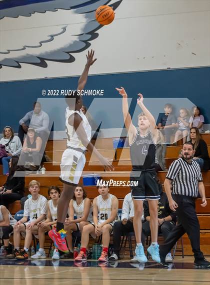 Thumbnail 3 in Victory Christian Academy vs. Madison (Regional JMHS Rumble) photogallery.