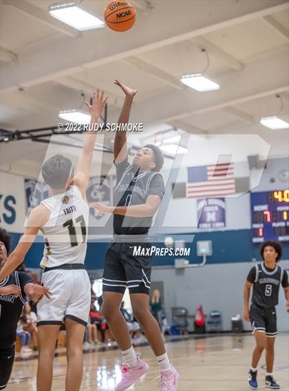 Thumbnail 1 in Victory Christian Academy vs. Madison (Regional JMHS Rumble) photogallery.