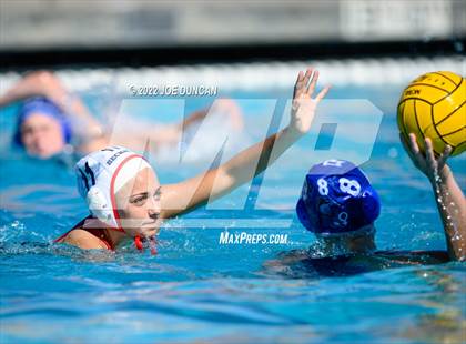 Thumbnail 2 in Dana Hills vs. Beckman photogallery.