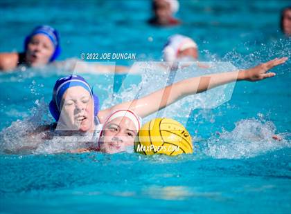 Thumbnail 1 in Dana Hills vs. Beckman photogallery.