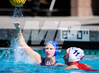 Thumbnail 2 in Dana Hills vs. Beckman photogallery.