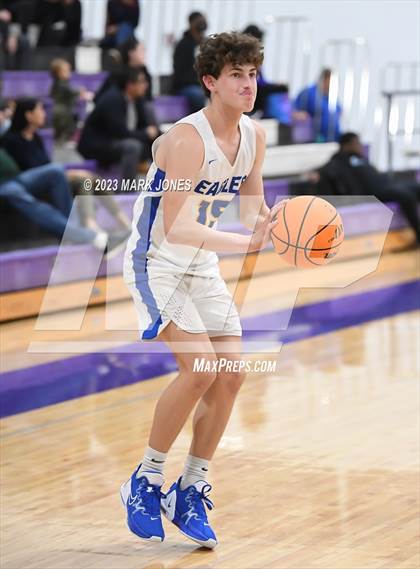 Thumbnail 2 in Phoenix Country Day vs. Sabino (Coyotes Basketball Invitational) photogallery.