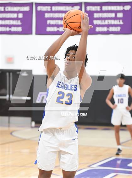 Thumbnail 2 in Phoenix Country Day vs. Sabino (Coyotes Basketball Invitational) photogallery.